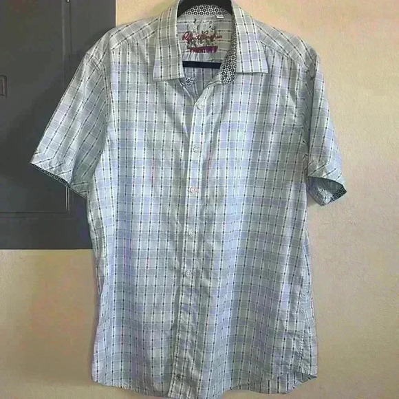 Robert Graham Plaid Short Sleeve Button Down Shirt